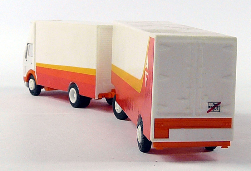 Herpa 03/1982 MB 1622 HZ JU KO