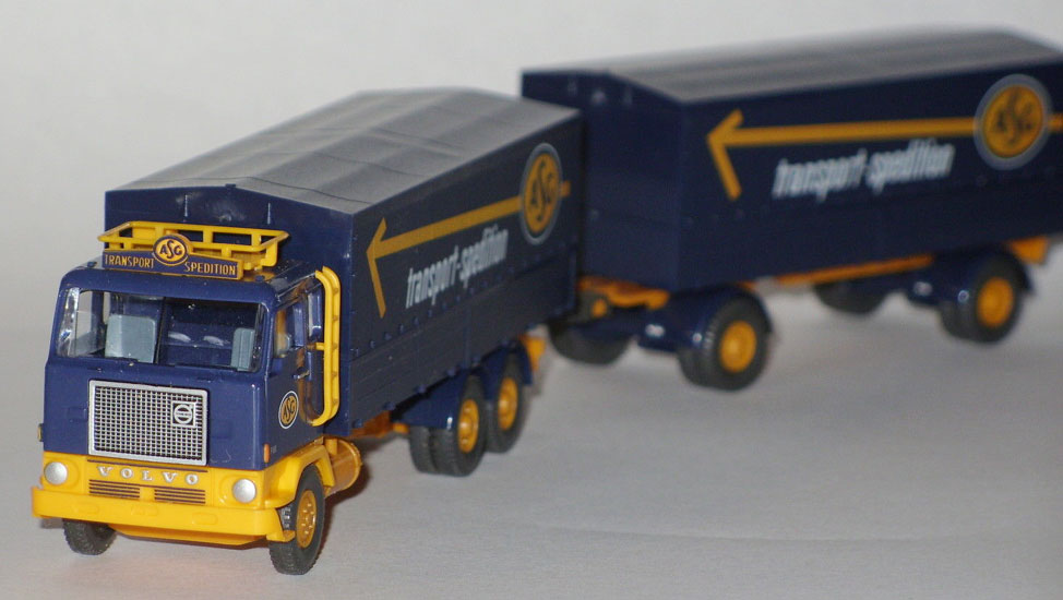 Wiking 08/2015 Volvo F 88 HZ PR PL