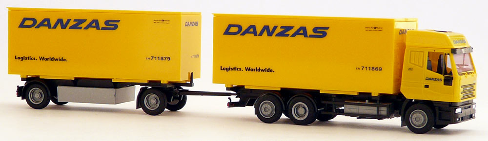 A W M 12/2001 Iveco EuroStar HZ WB KO