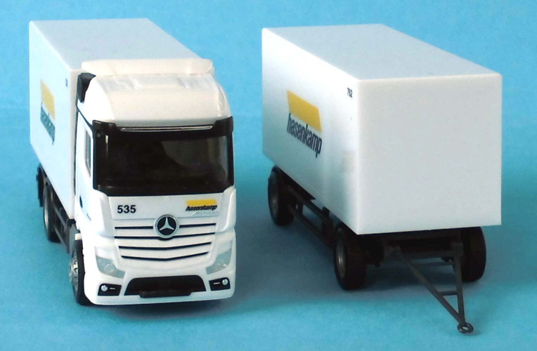 Herpa /. MB Actros Gigaspace HZ MÖ KO
