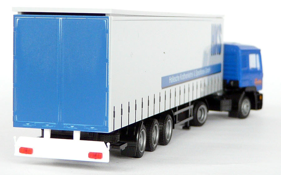 A W M 07/2001 MAN F 2000 SZ Curtain