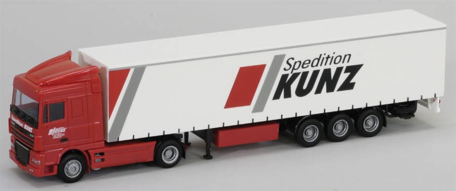 A W M 02/2011 DAF XF 105 SC SZ KO