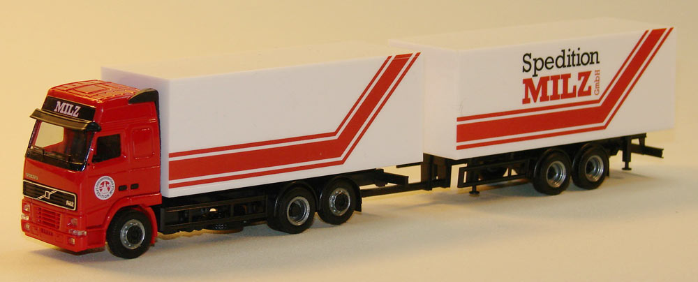 Herpa 11/2001 Volvo FH 12 TZ KO