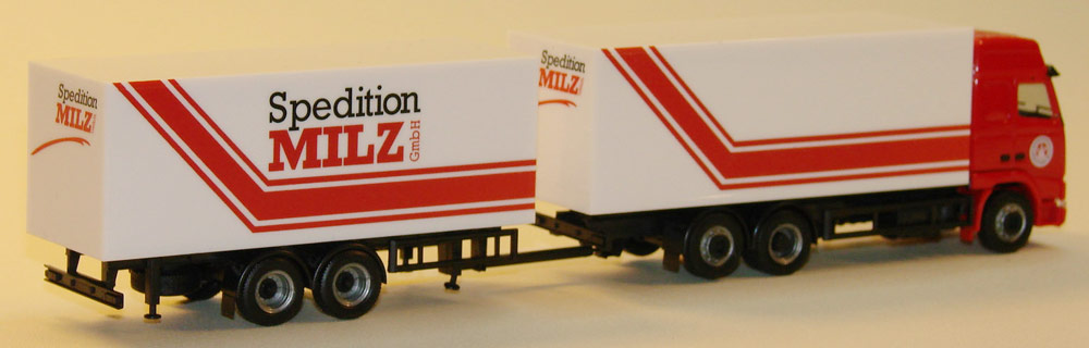 Herpa 11/2001 Volvo FH 12 TZ KO