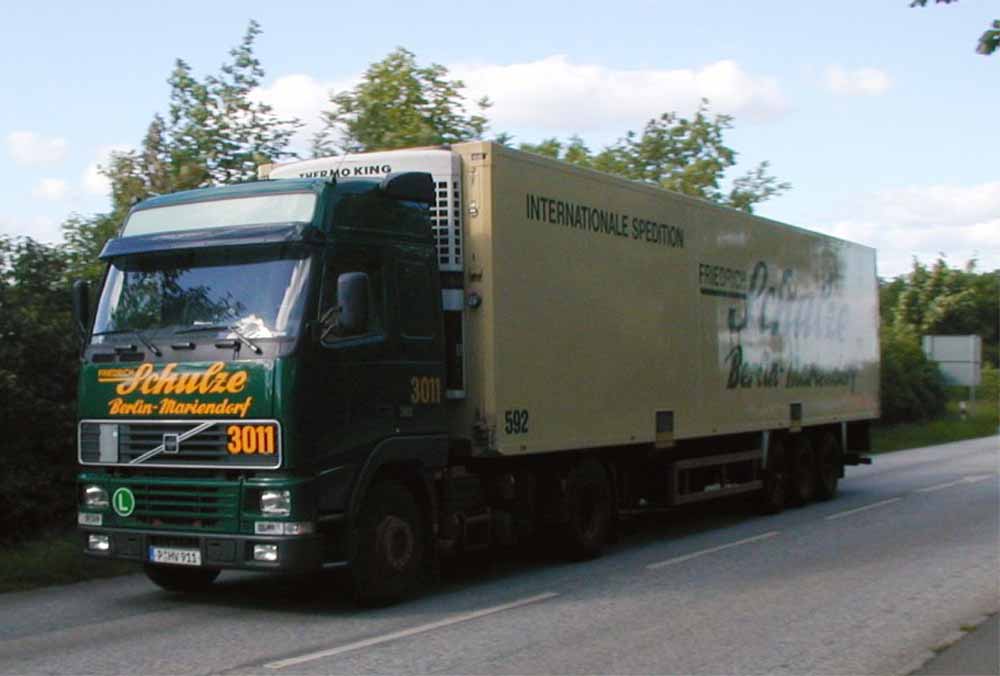 Friedrich Schulze, D - Berlin-Mariendorf Volvo FH 12