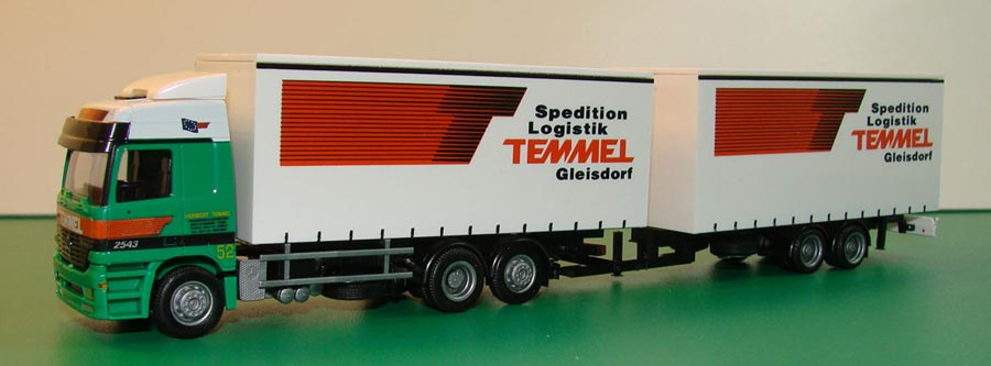 A W M 04/2000 MB Actros L TZ Curtain