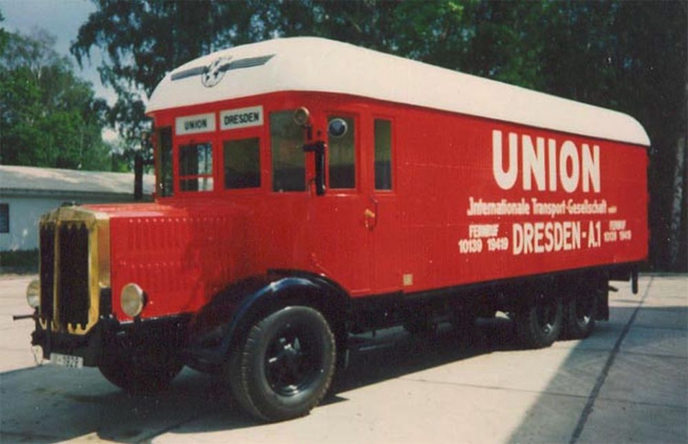 Union-Transport, D - Düsseldorf BÜSSING VI GL