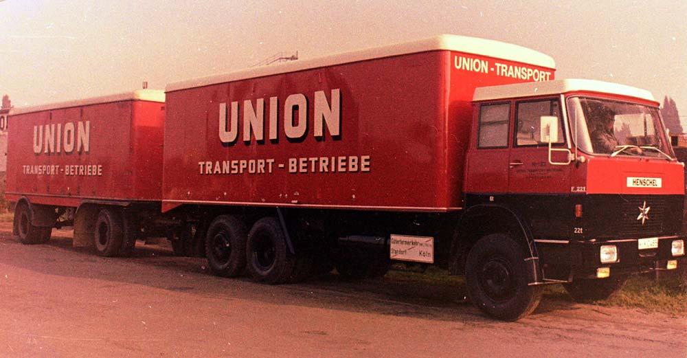  Union-Transport,  D - Dsseldorf     Henschel F 221